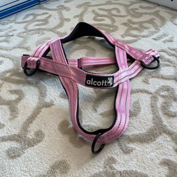 ALCOTT Reinforced Neoprene Dog Harness in Pink with Reflective Stitching - Picture 5 of 10